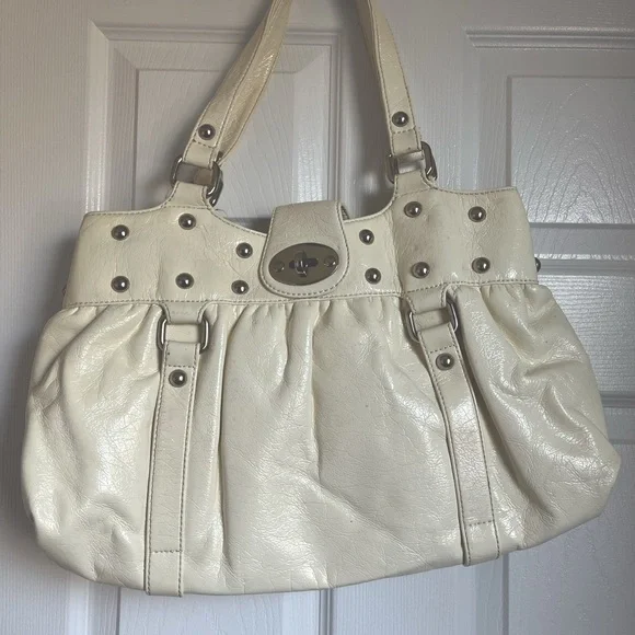 Jessica Simpson handbag - Picture 3 of 5